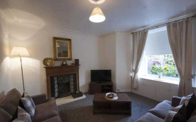 Allan Stream Apartment