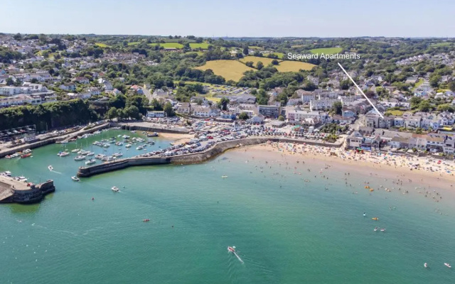 Seaward Apartment - Sea Views Village Centre