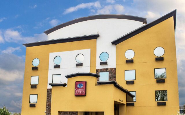 Comfort Suites Monroeville in Monroeville, United States of America from 154$, photos, reviews - zenhotels.com hotel front