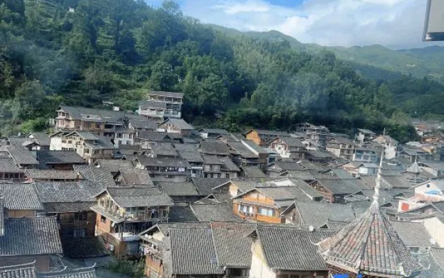 Zhaoxing Dong Village Cloud Residence Homestay