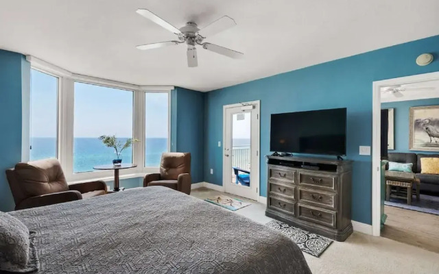 Emerald Beach 2 Bedroom Apartment