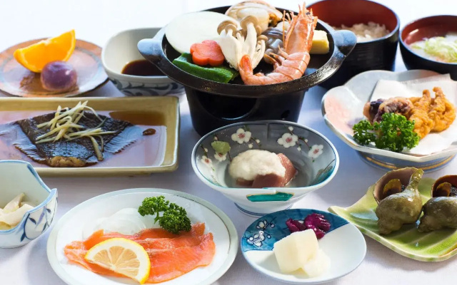 Okushiri Yunohama Onsen Hotel Midori-Kan
