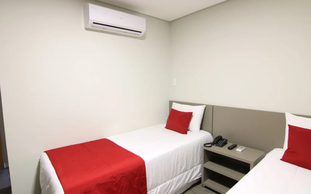 Lagoa Flat Hotel