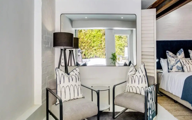 Instow Cottage in Cape Town