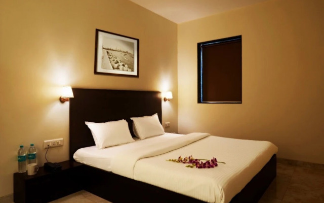 The Aksa Hotel