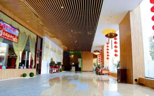Hakkas Center Hotel