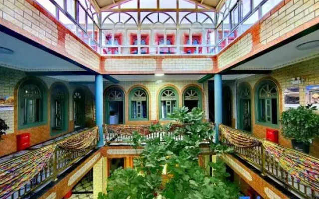 Manjiang Homestay (Bageqi Alley)
