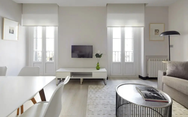 Hamabi Apartment by FeelFree Rentals