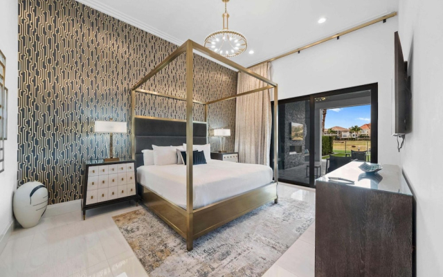 Nm501l Legends Palazzo
