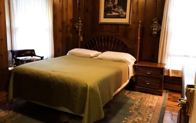 Wauban Cottage