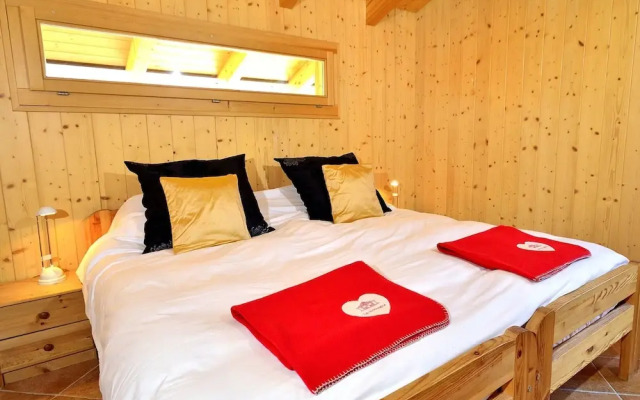 Chalet in La Tzoumaz Near Ski Lift