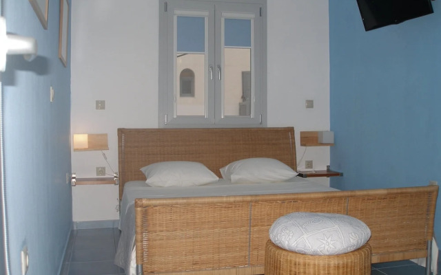 Innaxos City Central Studio