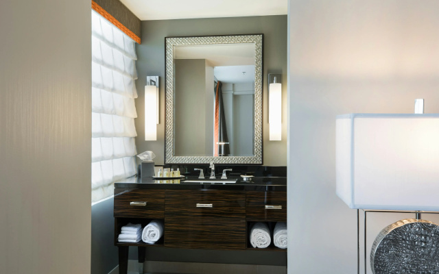 Colcord Hotel Oklahoma City, Curio Collection by Hilton