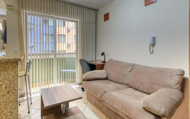 Ótimo apartamento no Centro mobiliado e com garagem