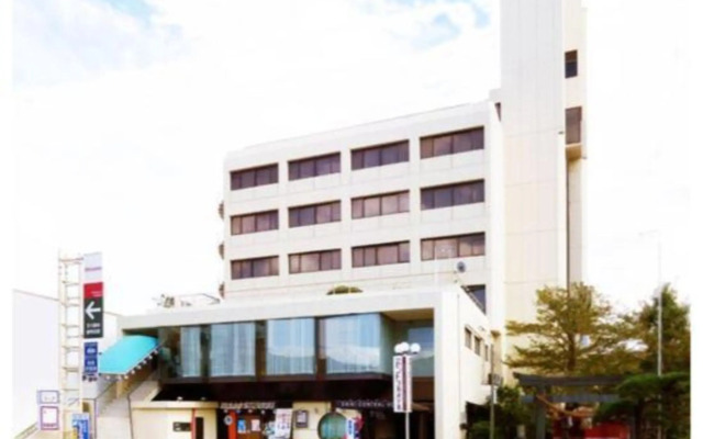 Saiki Central Hotel