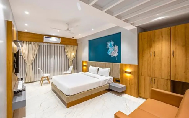 Fabhotel Prime Opulence