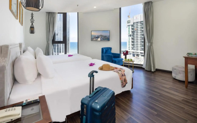 Menora Premium Da Nang