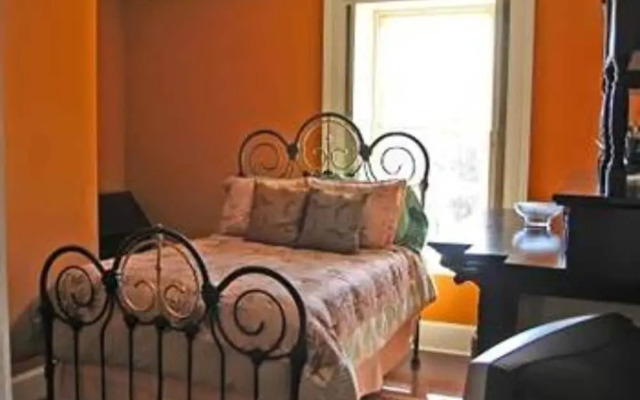 The Doctor's Inn