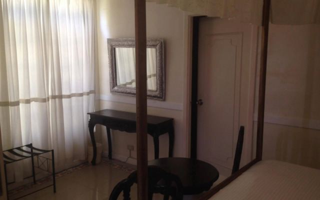 Mountain Woods Inn Olongapo