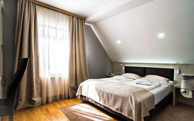 Hotel Eden