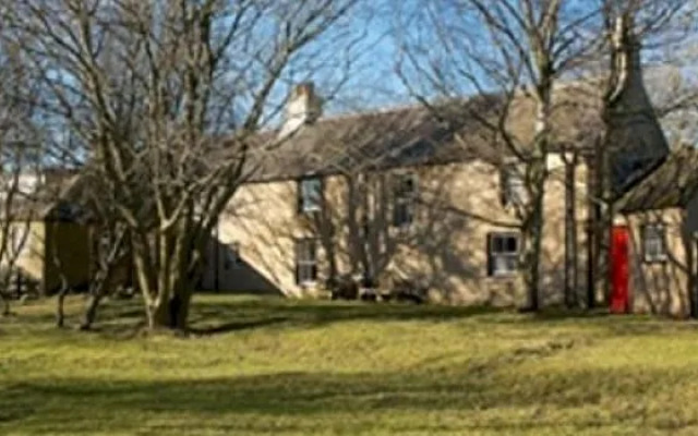 Low House Haven