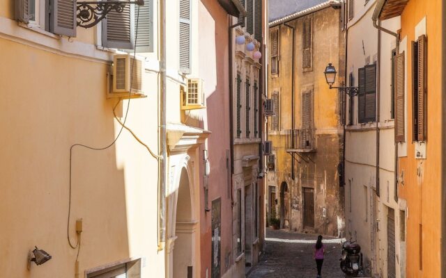 Отель Rental In Rome Teatro Pace вид на фасад