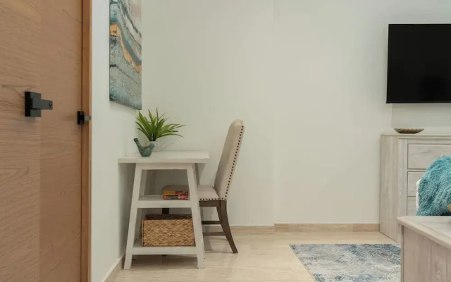 Mistiq Los Cabos