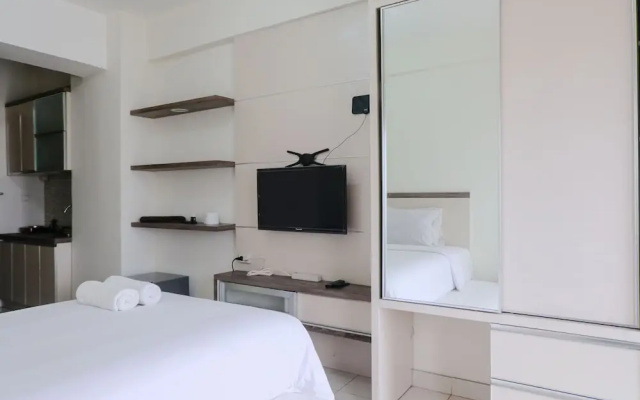Good Deal Studio at Oxford Jatinangor Apartment
