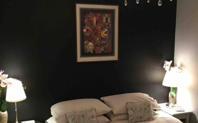 Remarkable Apartment Near London Tower Bridge