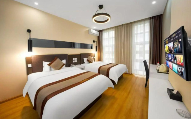 City 118 selected chain hotel (Chengdu CHUANSHI Damian subway station store)