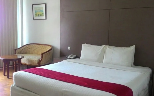 Sinabung Resort Hotel