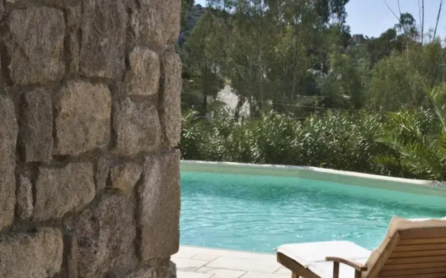 Angelikas Residence