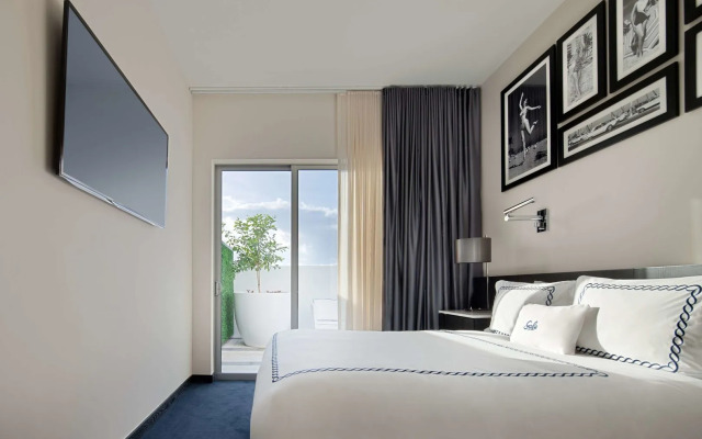 Gale South Beach, Curio Collection by Hilton