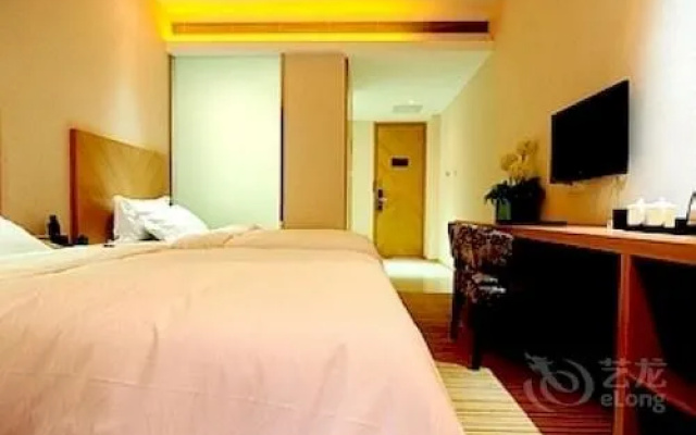 Wuhan Yuntai 6 Plus 1 Hotel