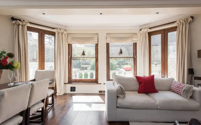 Chelsea Luxury Dream with garden