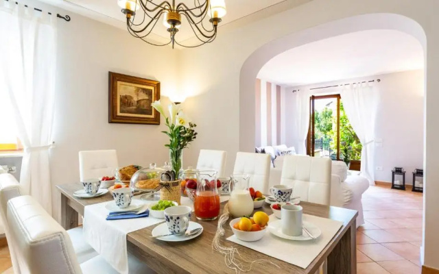 Villa Elena 9&1