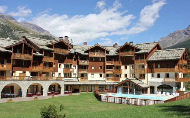 Rustic Apartment on the Slopes in Cozy Val Cenis