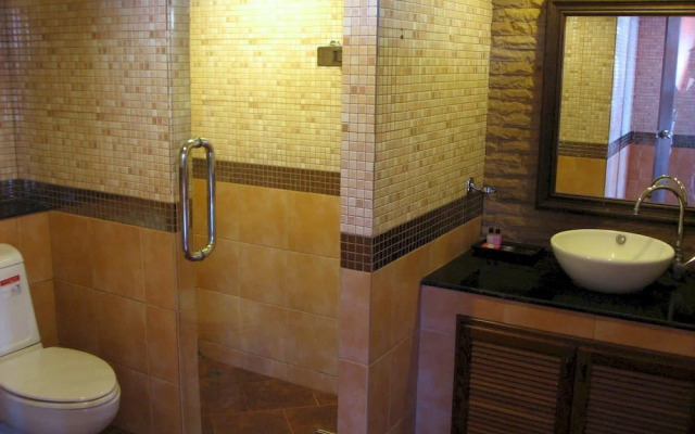 Lanta Long Beach Apartment