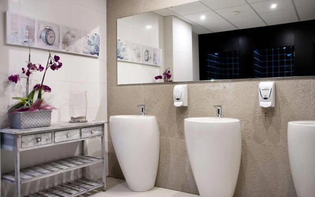 Отель Europa Spa