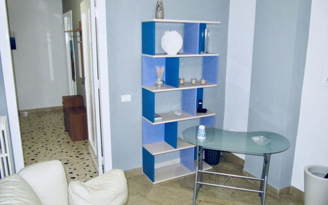 Ri.Mo's Rent Room