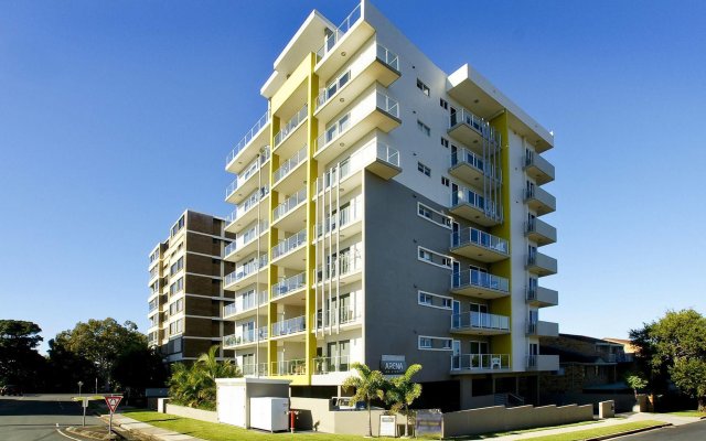 Sutton Beach Apartments in Redcliffe, Australia from 147$, photos, reviews - zenhotels.com hotel front