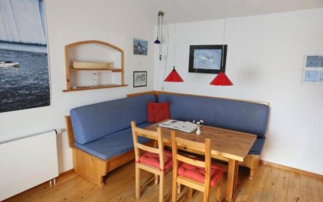 The Red House in Tasiilaq, Greenland from 123$, photos, reviews - zenhotels.com
