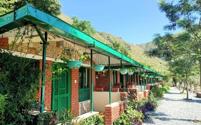Room on the Roof - Viratkhai, Chakrata, by Himalayan Eco Lodges
