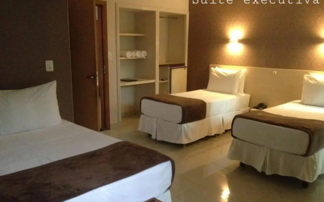 Serranos Park Hotel