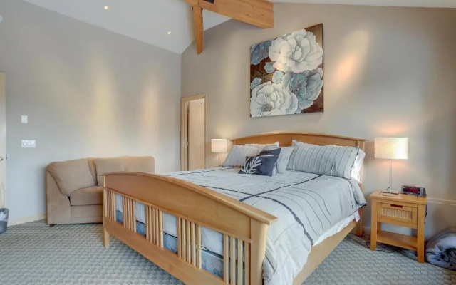 3 Mulligan-On Golf Crse-4BR/3BA