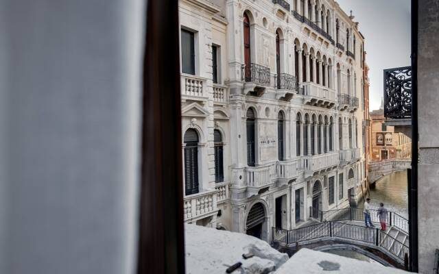 Отель Dona Palace Италия, Венеция - 2 отзыва об отеле, цены и фото номеров - забронировать отель Dona Palace онлайн вид на фасад