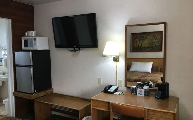 Southsider Motel