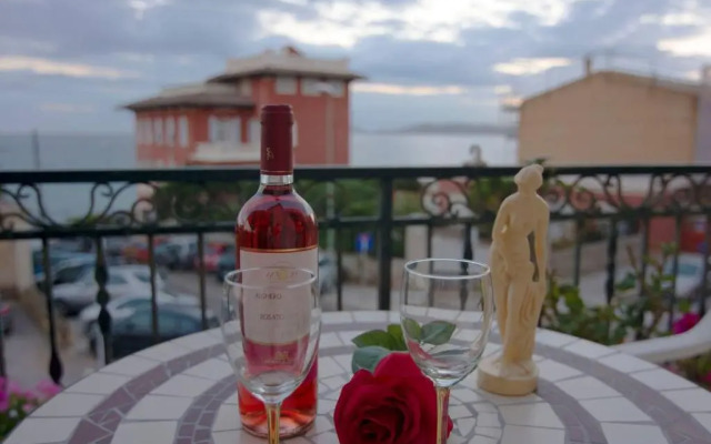 Zona residenziale, appartamento incantevole vista mare