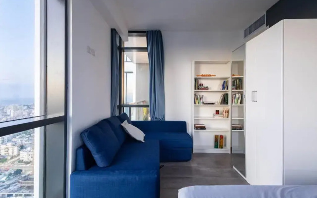 Luxury 3 Bedroom Oceanview Apt