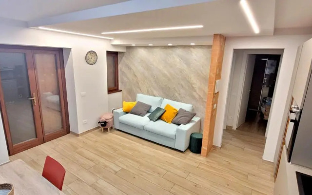 Lovely bright apartment in Barzio center
